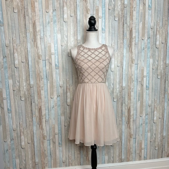 Adrianna Papell 2 Blush Embellished Beaded Bodice Chiffon Flared Dress Bhldn - Picture 2 of 9